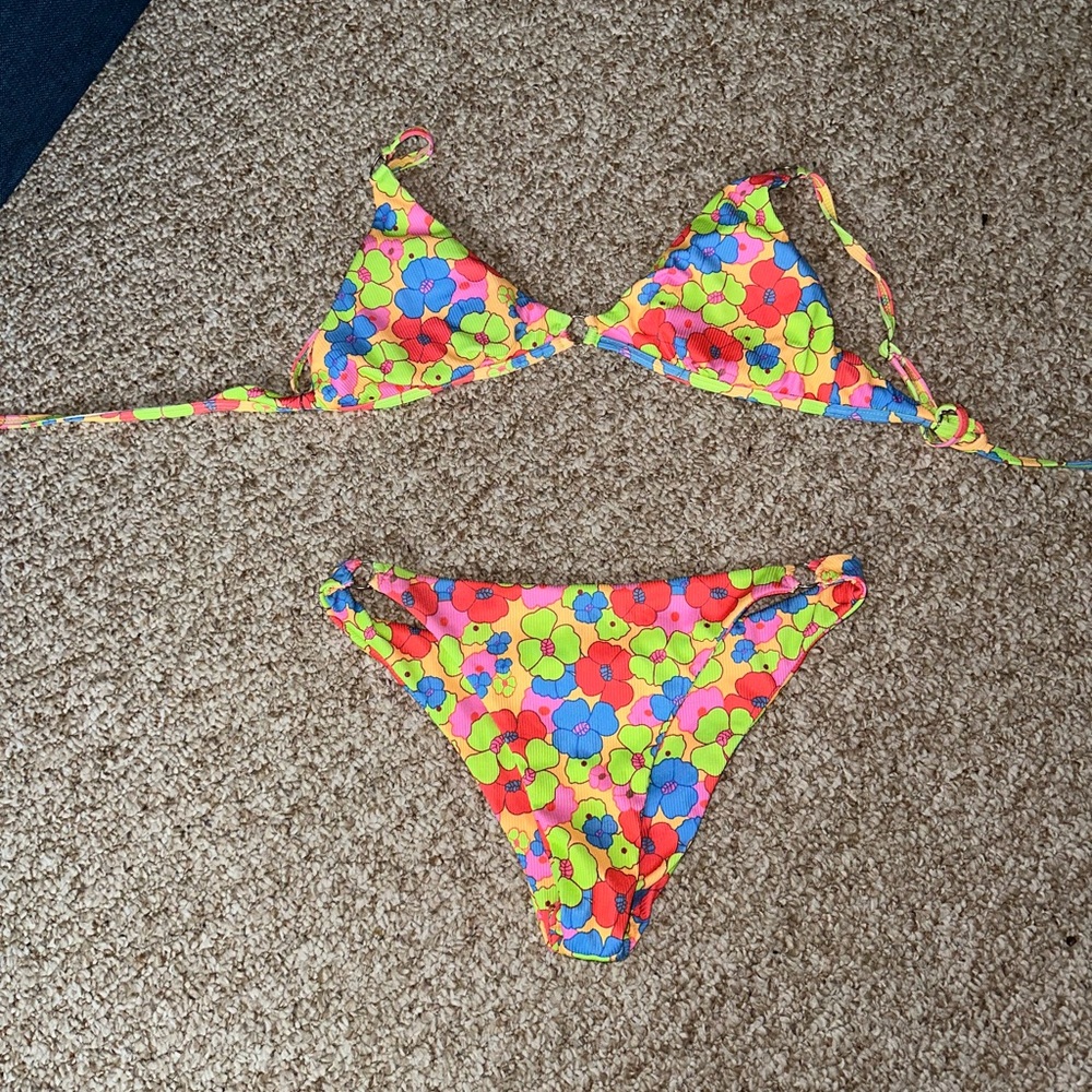 SHEIN Floral Multicolor Bikini